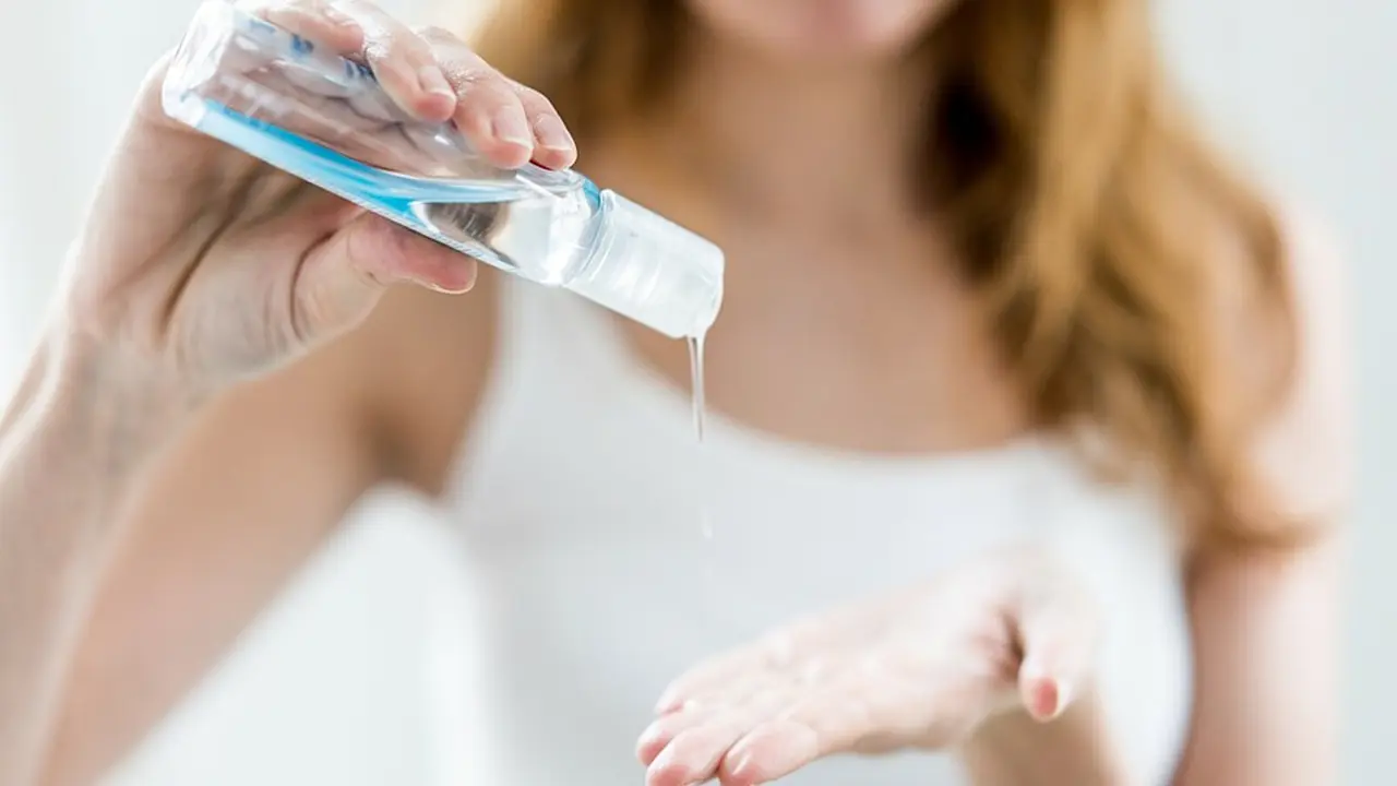 ژل شست و شوی بانوان