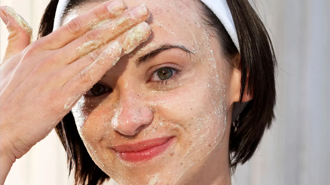 تاثیر اسکراب بر روی پوست