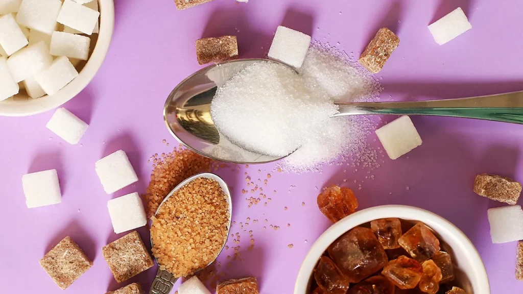 قند و شیرینی از عوامل ایجاد جوش و آکنه