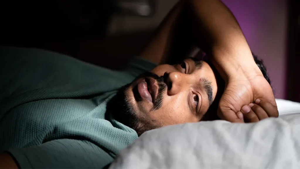 بی خوابی در شب و تاثیرات آن بر روی پوست